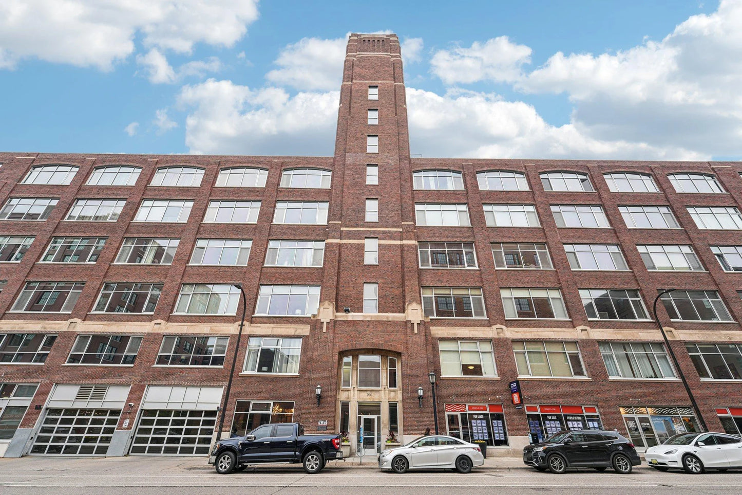 700 Washington Avenue, Minneapolis, MN 55401