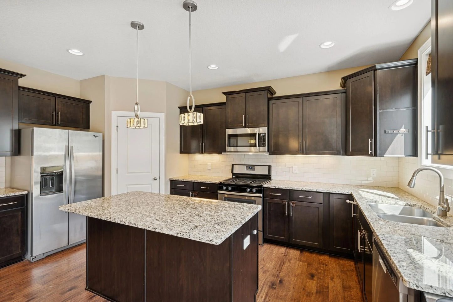 5270 Jewel Lane, Plymouth, MN 55446
