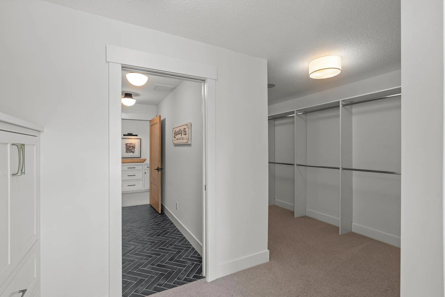 5717 Olinger Road, Edina, MN 55436