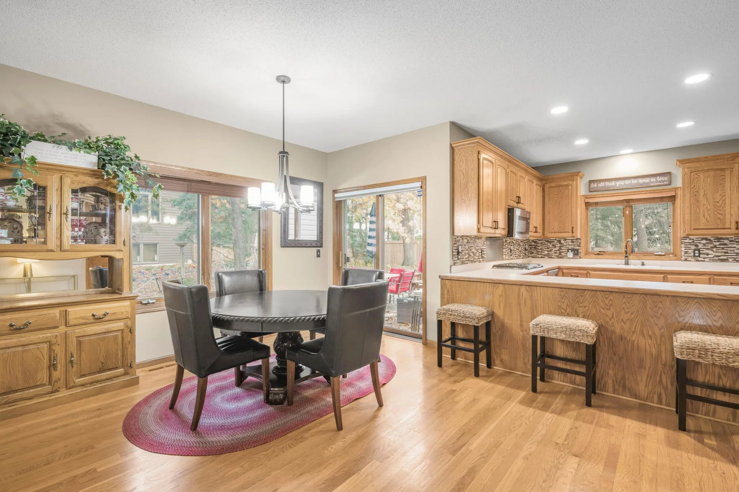 10512 Hidden Oaks Lane, Champlin, MN 55316