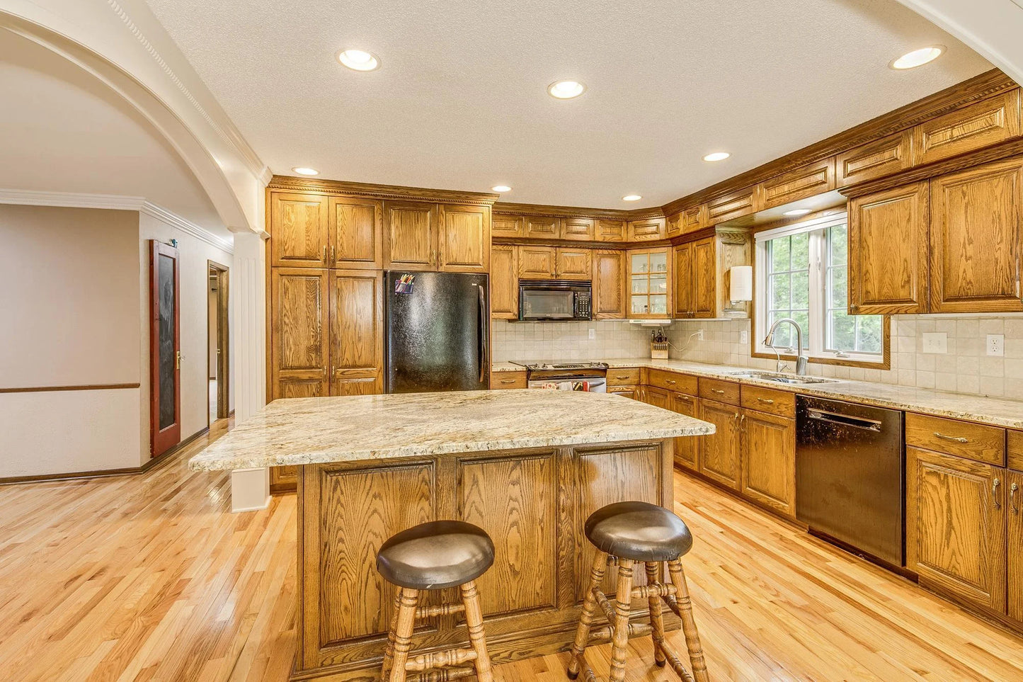 989 Kadler Avenue, Saint Michael, MN 55376