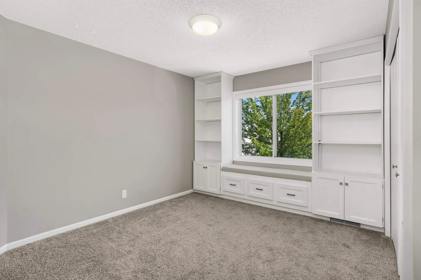 48 Arbor Lane, Farmington, MN 55024