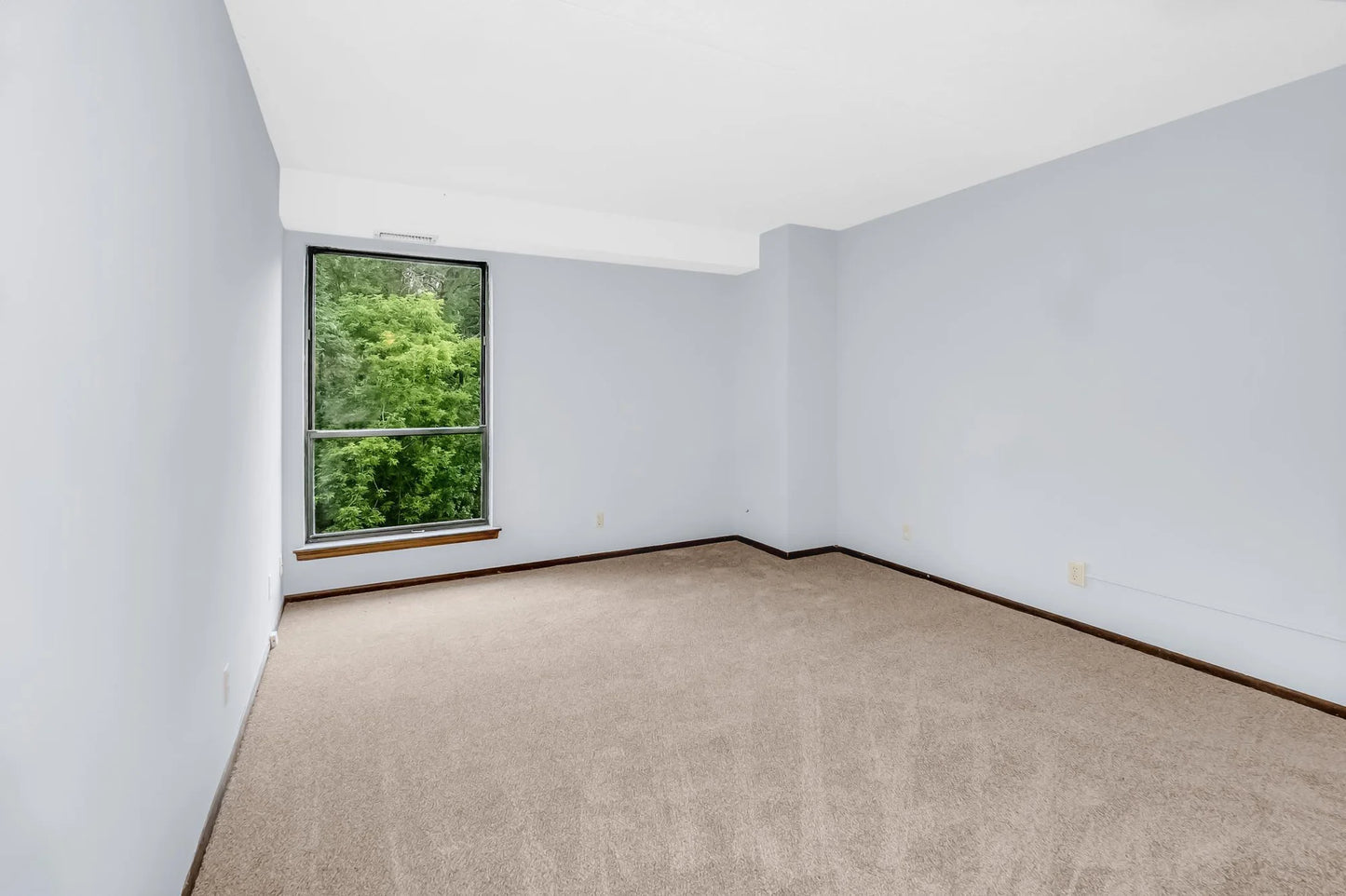 6670 Vernon Avenue, Edina, MN 55436