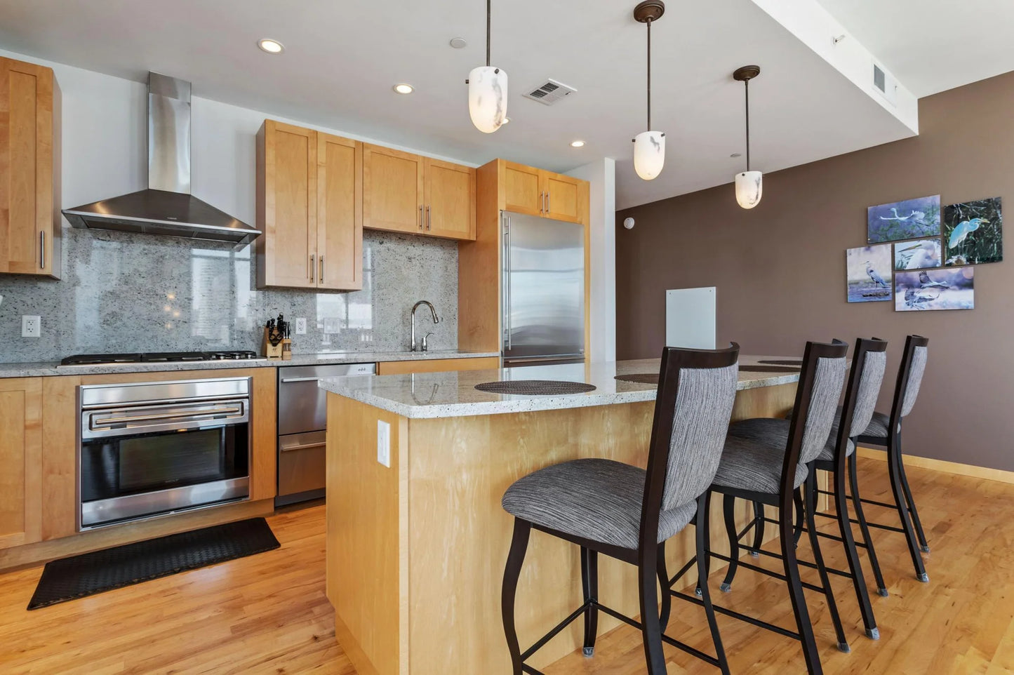 201 11th Street, Minneapolis, MN 55403