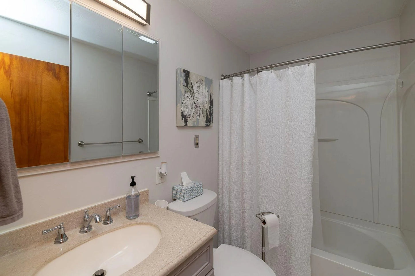 2547 14th Avenue, North Saint Paul, MN 55109