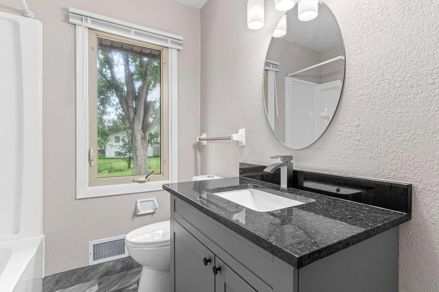 6225 Century Boulevard, Brooklyn Park, MN 55429