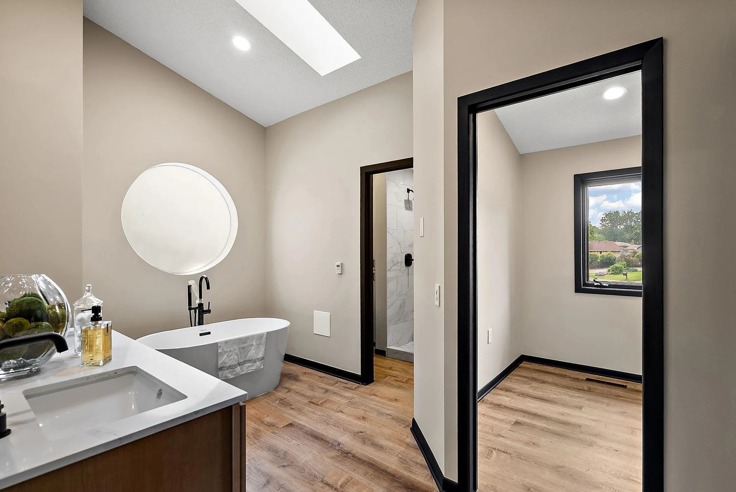 8335 Virginia Avenue, Bloomington, MN 55438