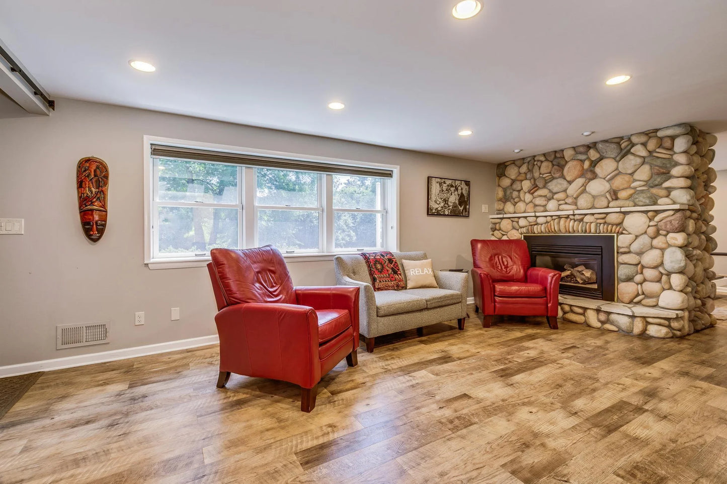 4605 62nd Street, Edina, MN 55424
