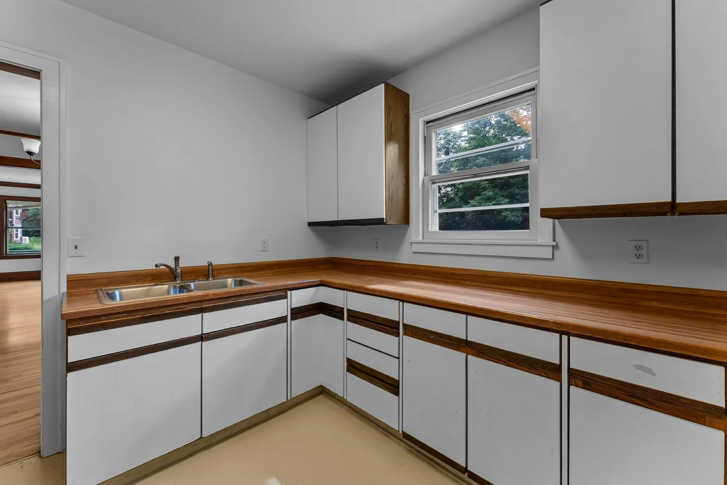 4332 Xerxes Avenue, Minneapolis, MN 55410