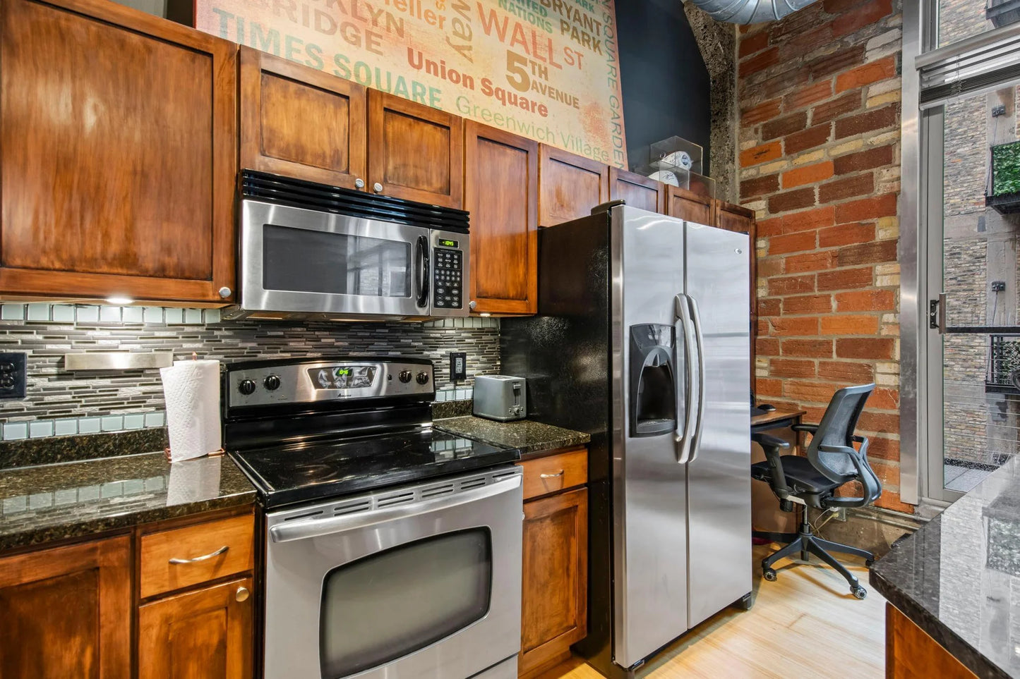 521 7th Street, Minneapolis, MN 55415