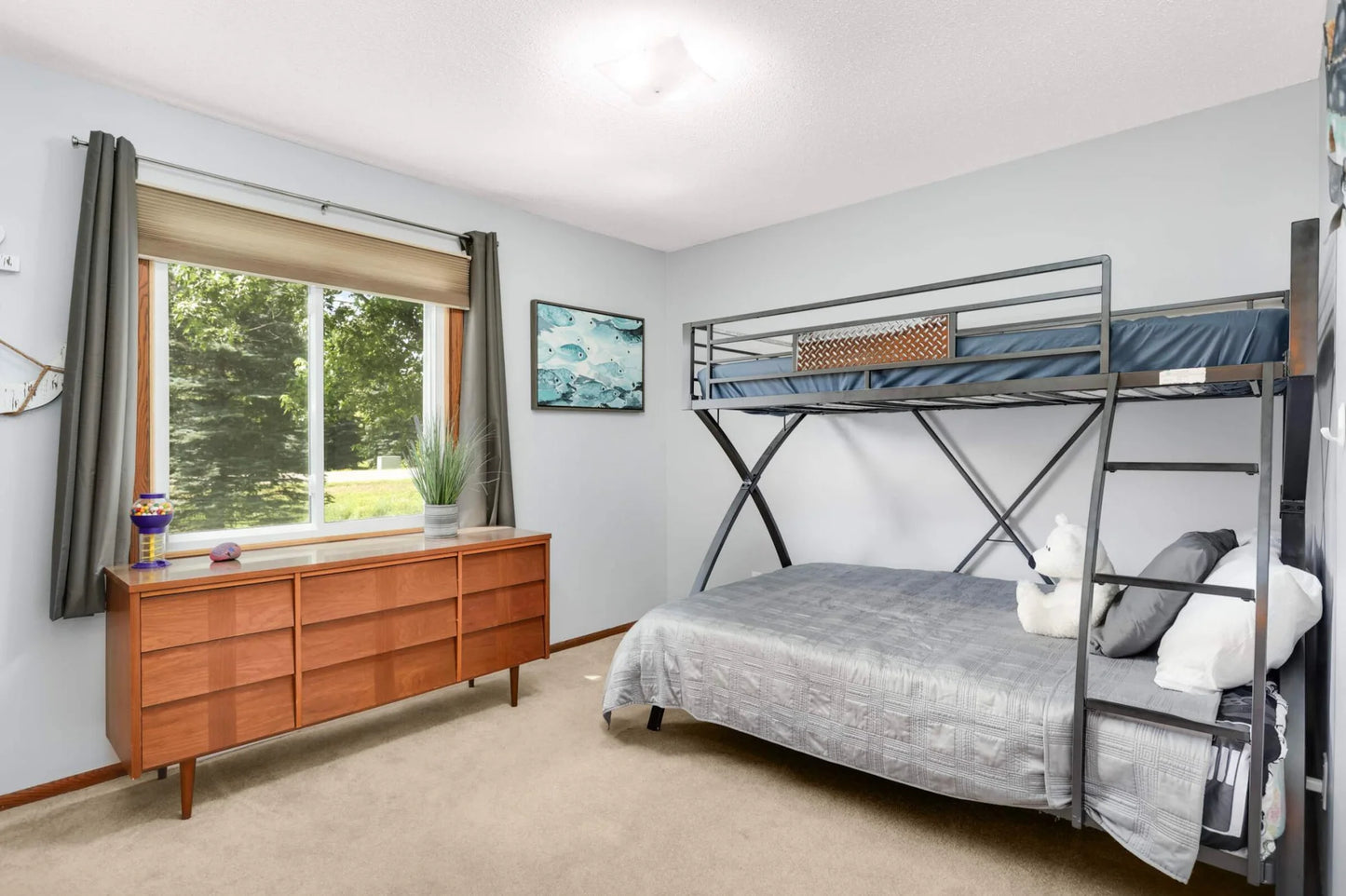 20450 Dodd Boulevard, Lakeville, MN 55044