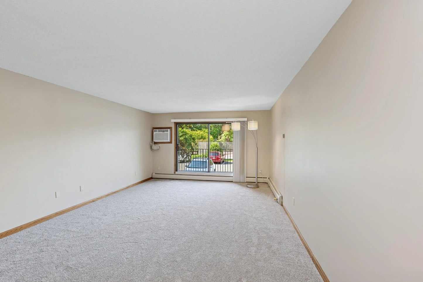 1304 Medicine Lake Drive, Plymouth, MN 55441