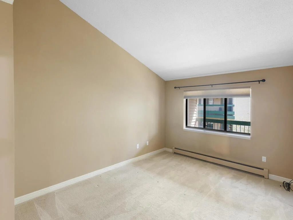 7605 Edinborough Way, Edina, MN 55435