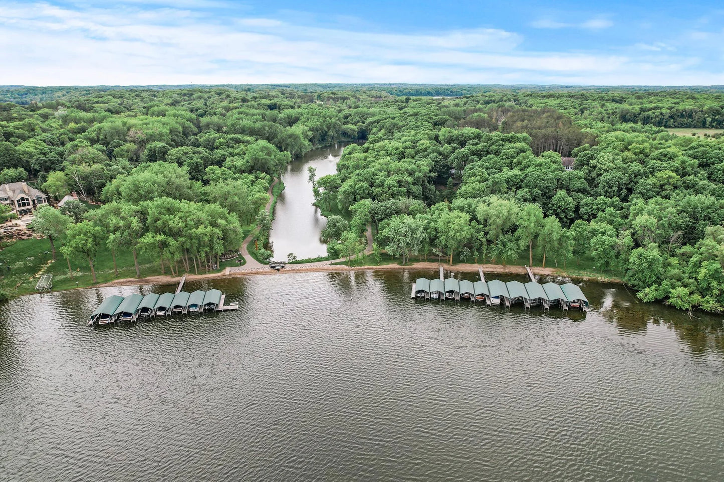 4325 Trillium Lane, Minnetrista, MN 55364