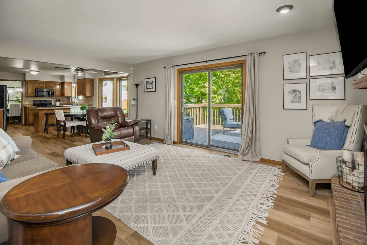 591 Autumn Oaks Court, Eagan, MN 55123