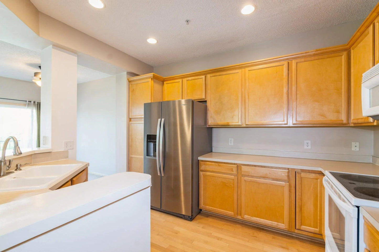 4342 Victor Path, Hugo, MN 55038