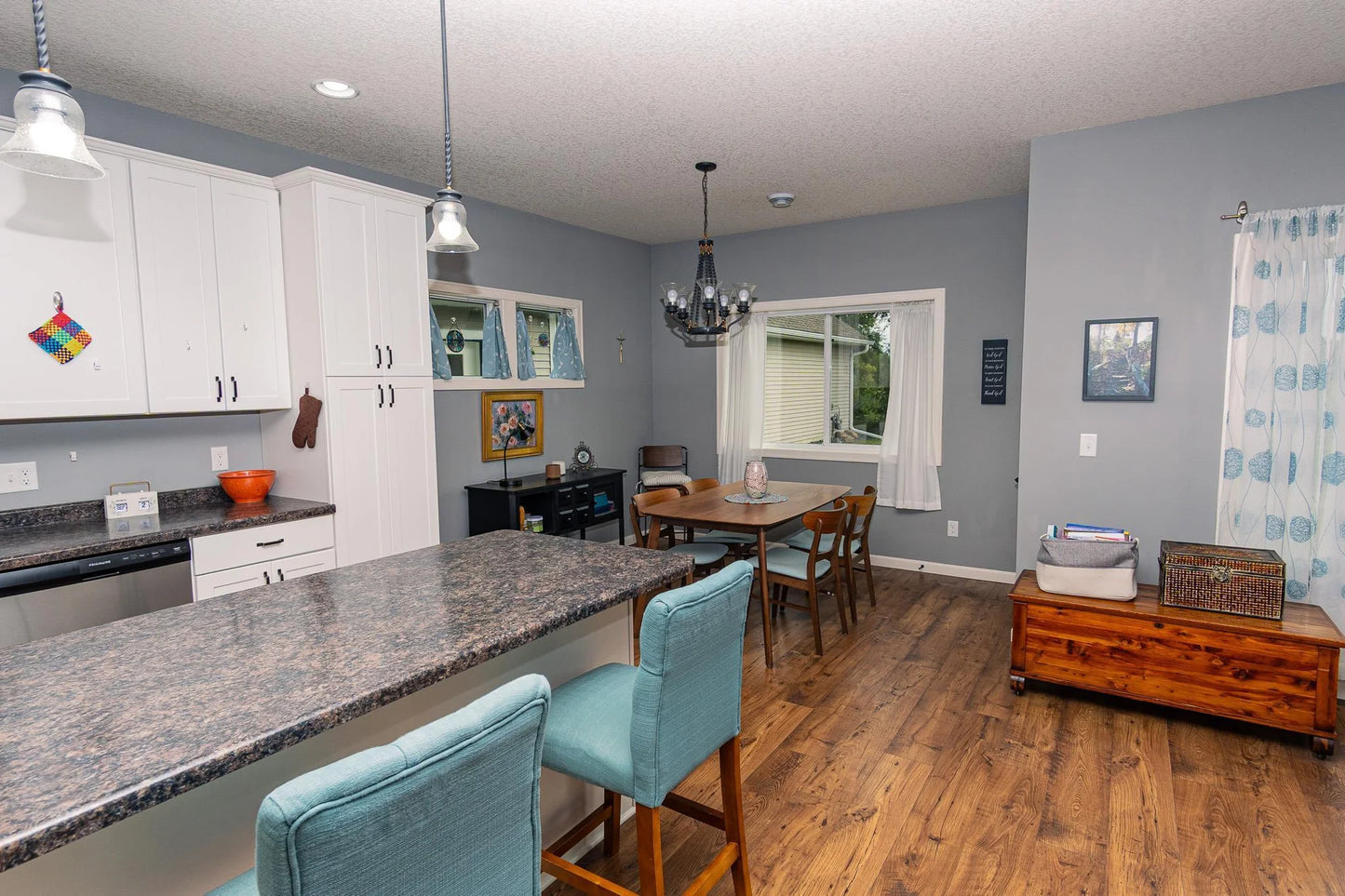 431 Pintail Circle, Annandale, MN 55302