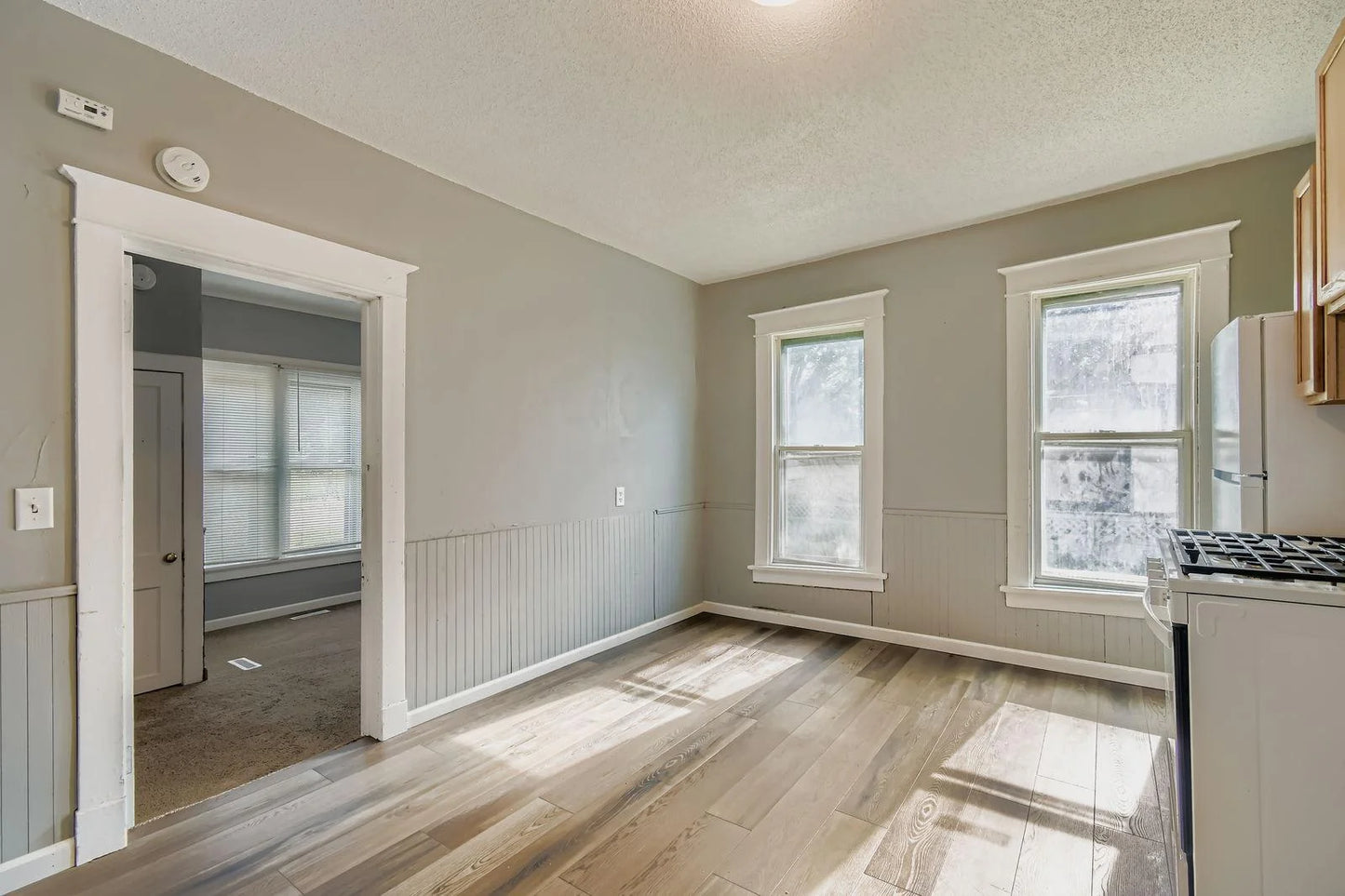 597 Geranium Avenue, Saint Paul, MN 55130
