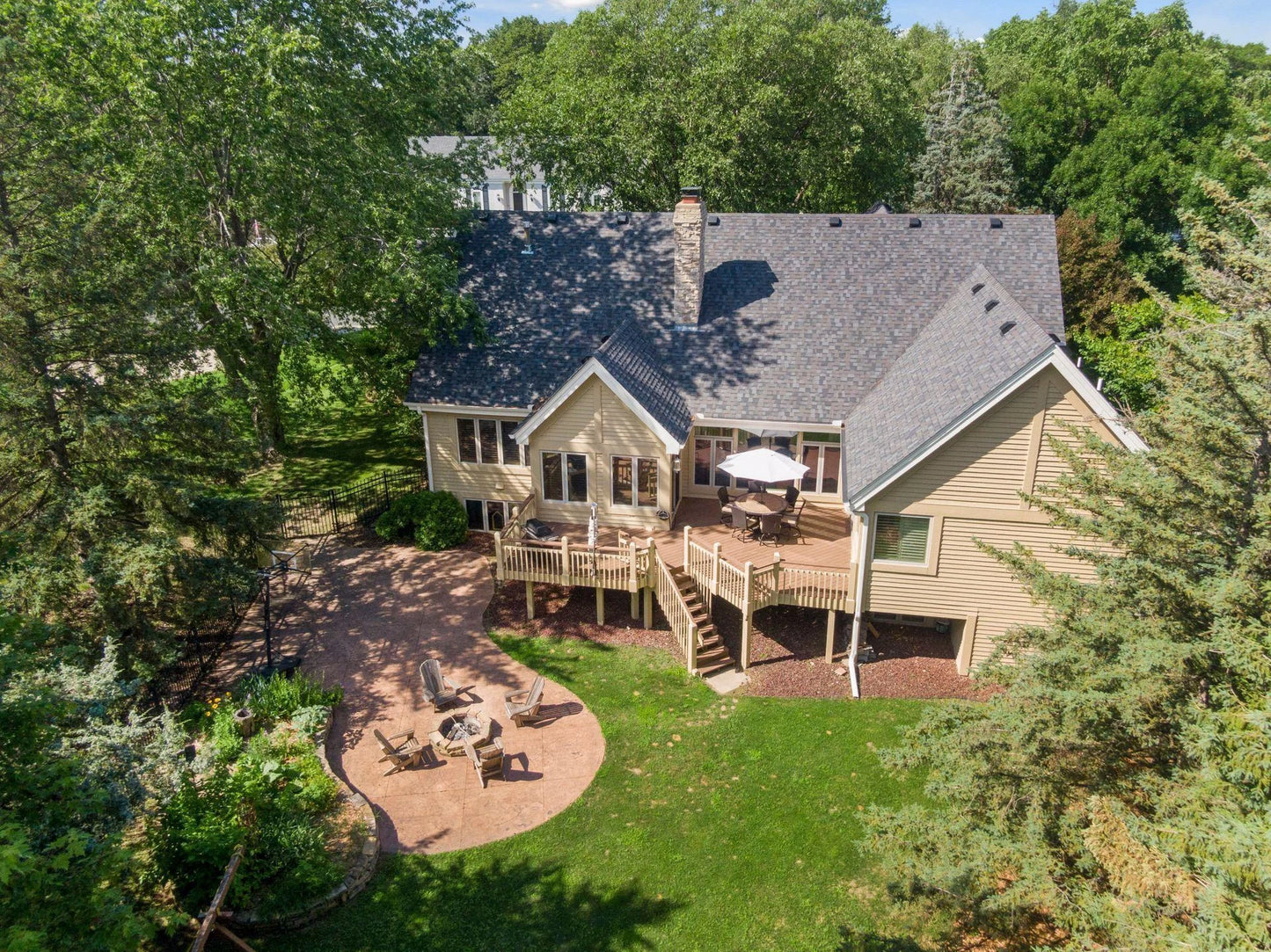 10509 Purdey Road, Eden Prairie, MN 55347