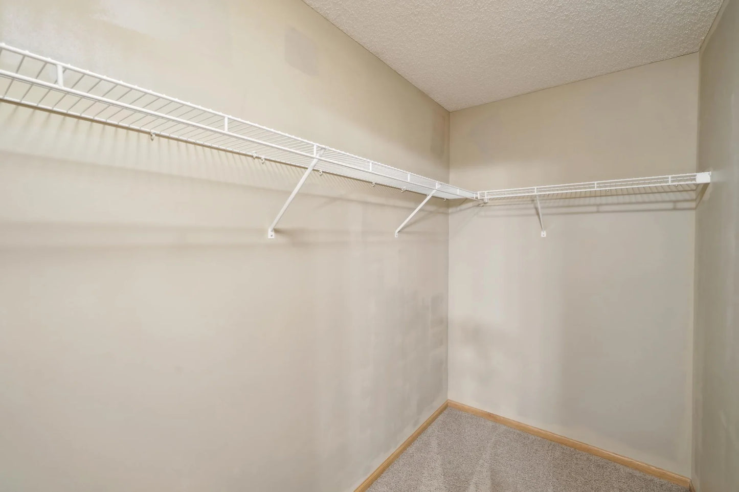 252 James Parkway, Elko New Market, MN 55054