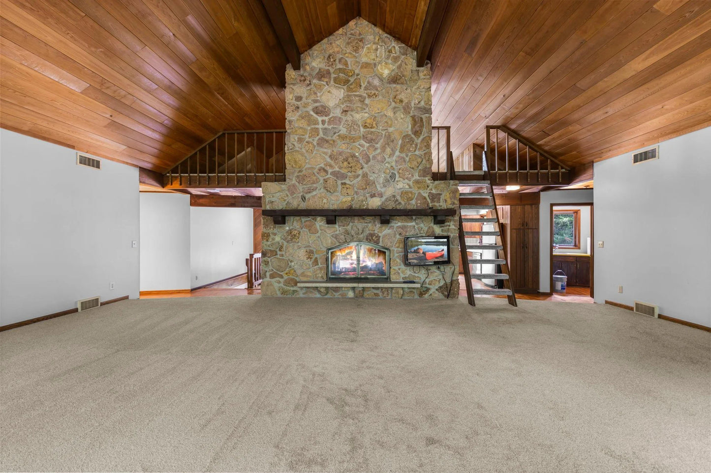 4880 Martindale Street, Prior Lake, MN 55372