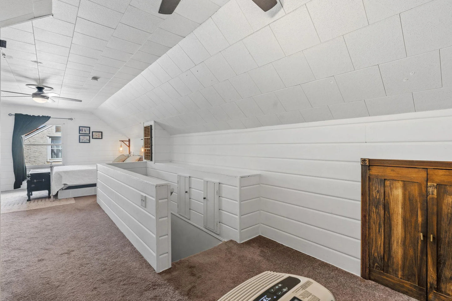 4230 Zenith Avenue, Robbinsdale, MN 55422