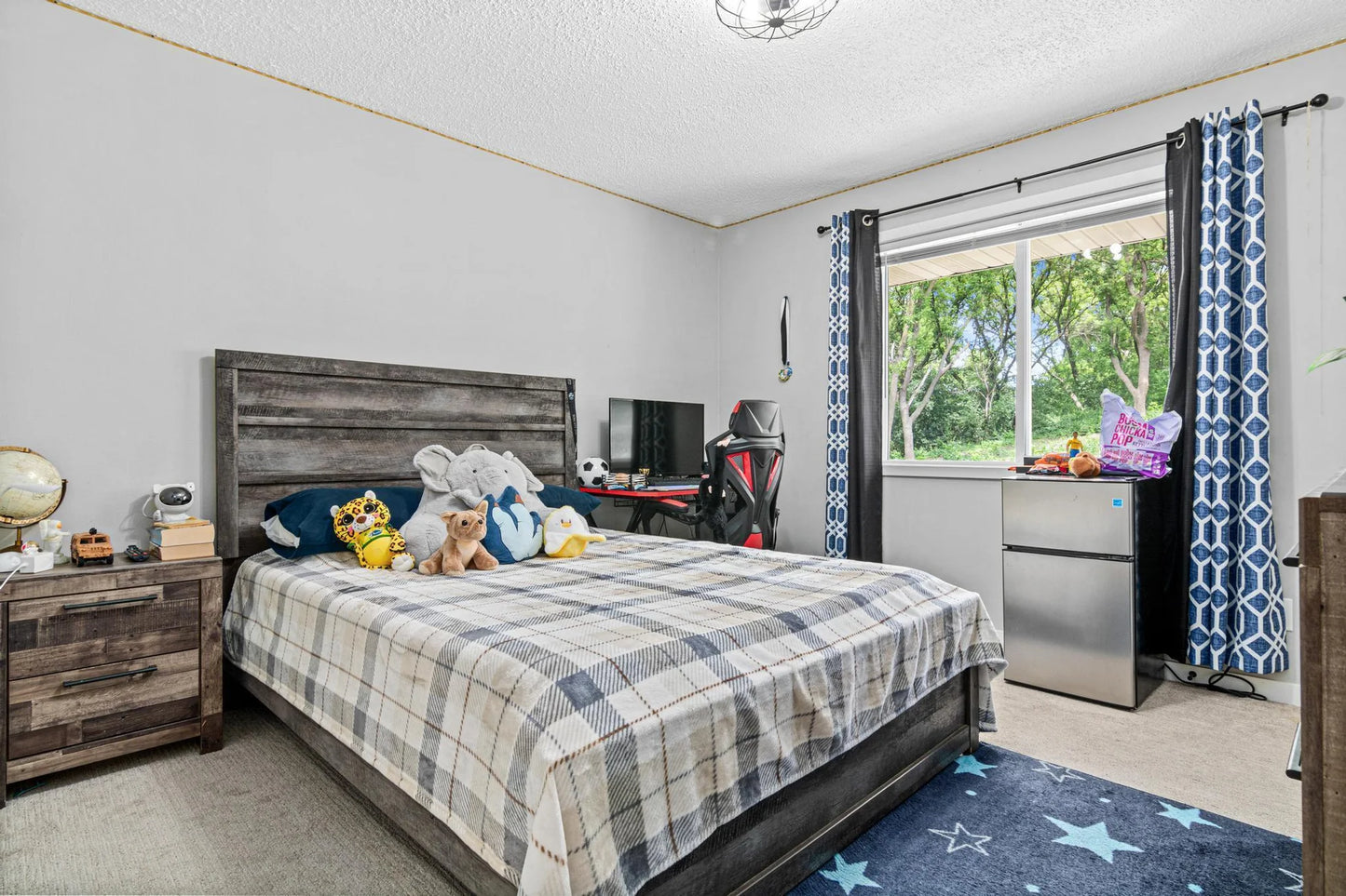 2200 Horizon Road, Burnsville, MN 55337