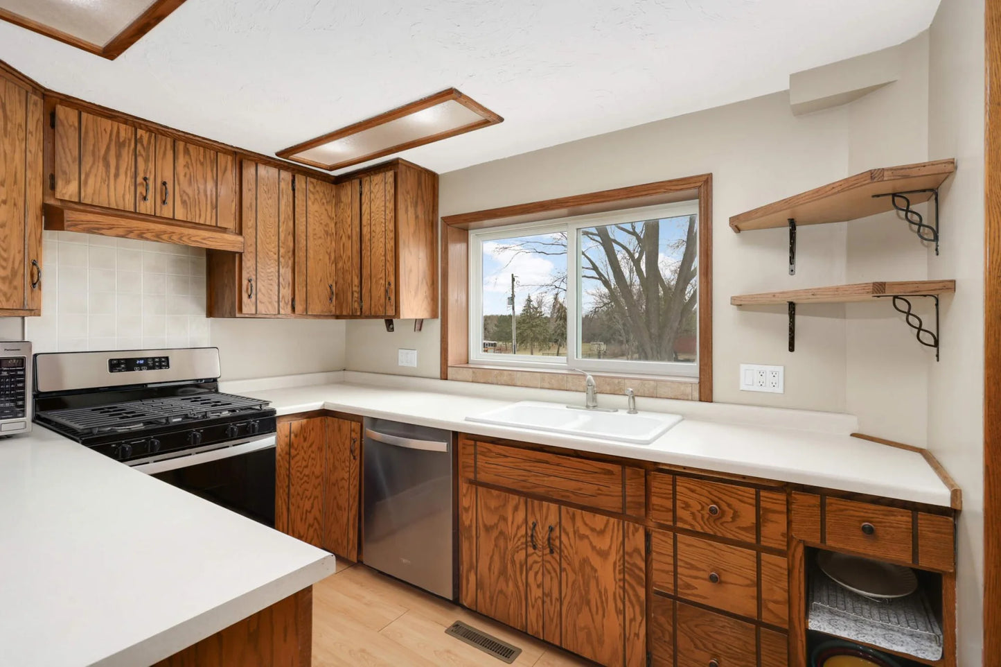 21001 Langford Avenue, Spring Lake Twp, MN 55352