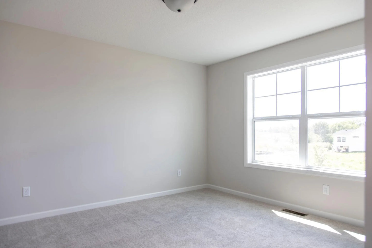 14538 Kingsview Lane, Dayton, MN 55327