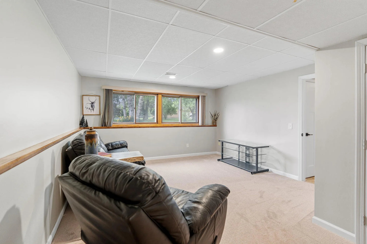 4366 Greenhaven Drive, Vadnais Heights, MN 55127
