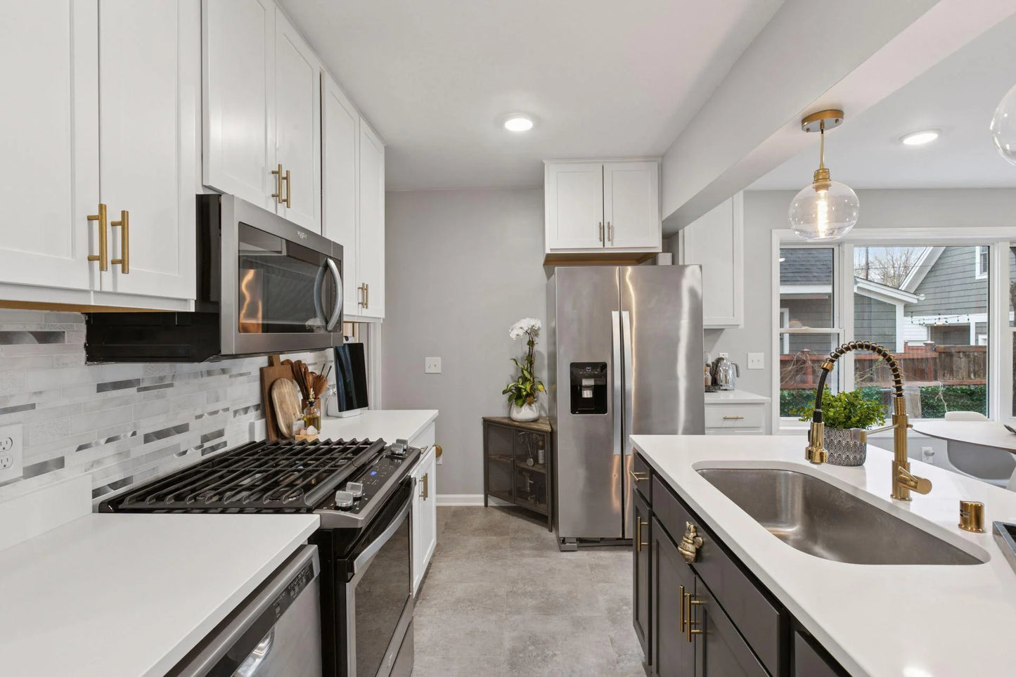 5217 France Avenue, Minneapolis, MN 55410