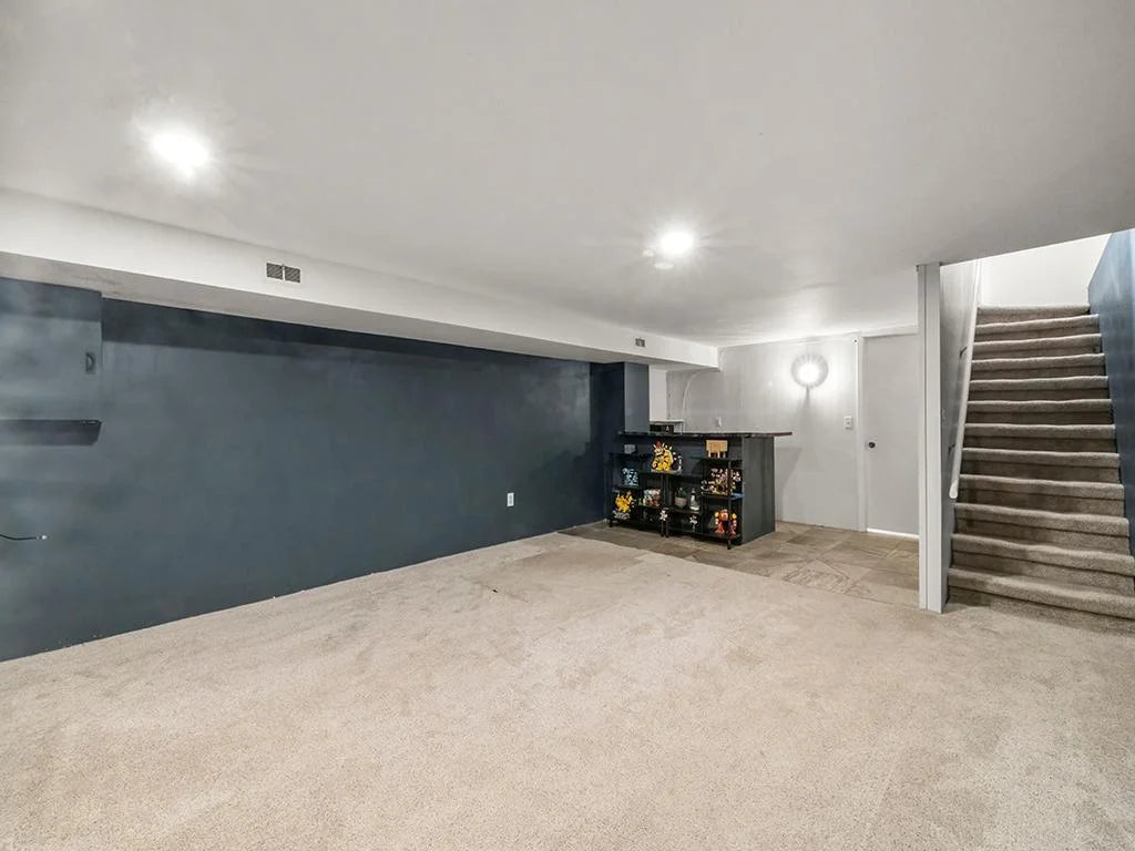 6140 Golden Valley Road, Golden Valley, MN 55422