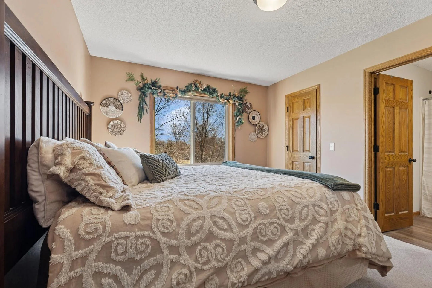 1284 Otter Ridge Road, White Bear Twp, MN 55110
