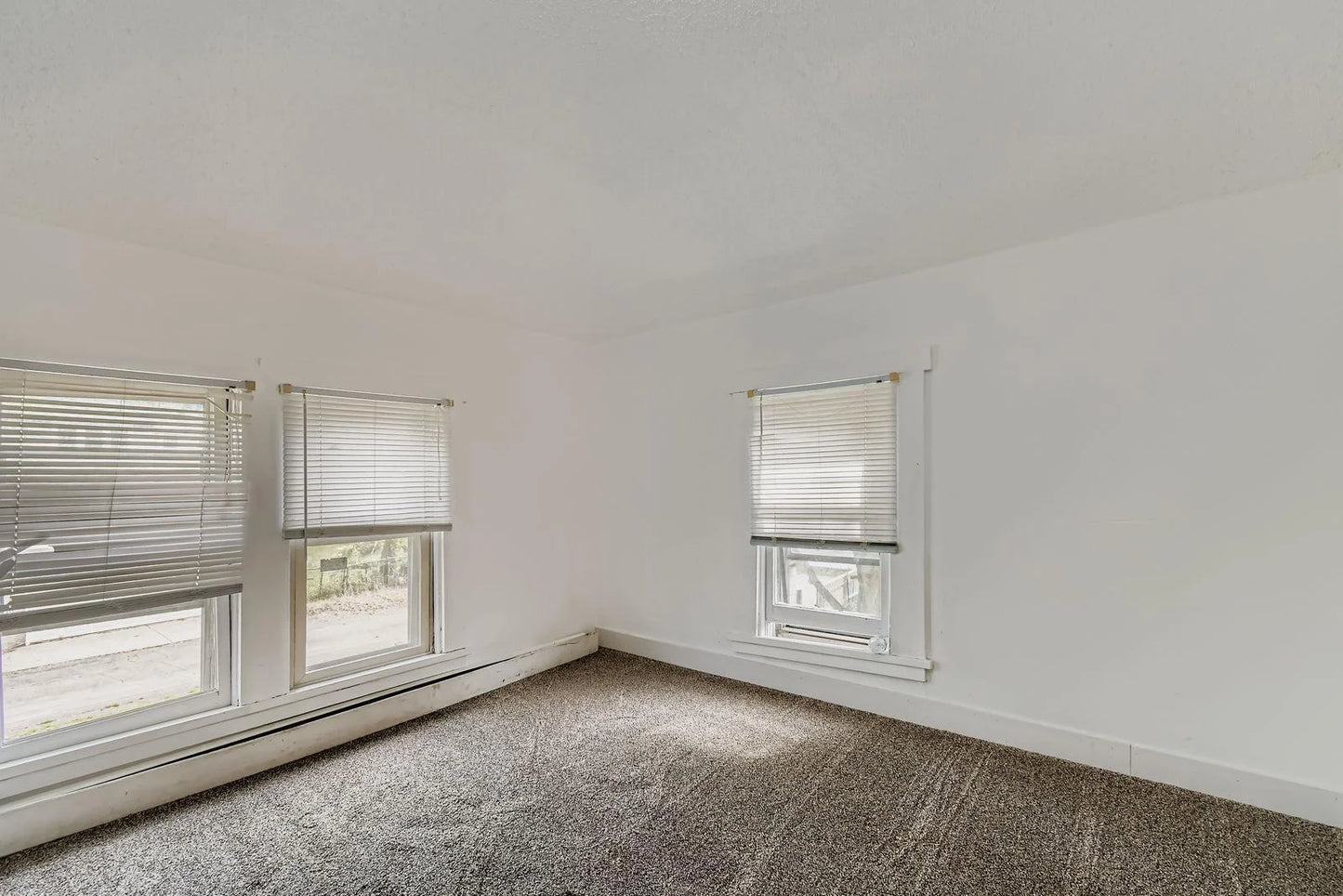 597 Geranium Avenue, Saint Paul, MN 55130