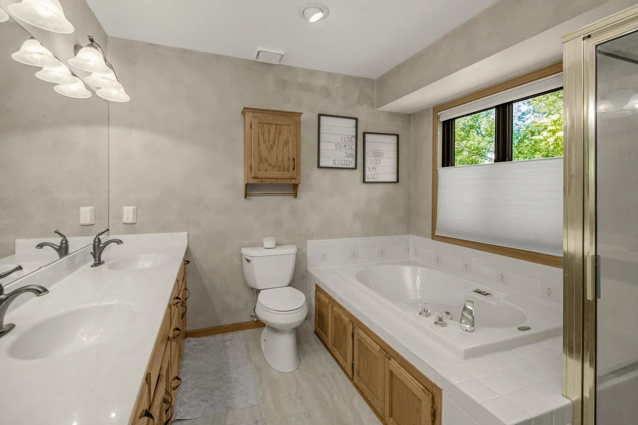 591 Autumn Oaks Court, Eagan, MN 55123
