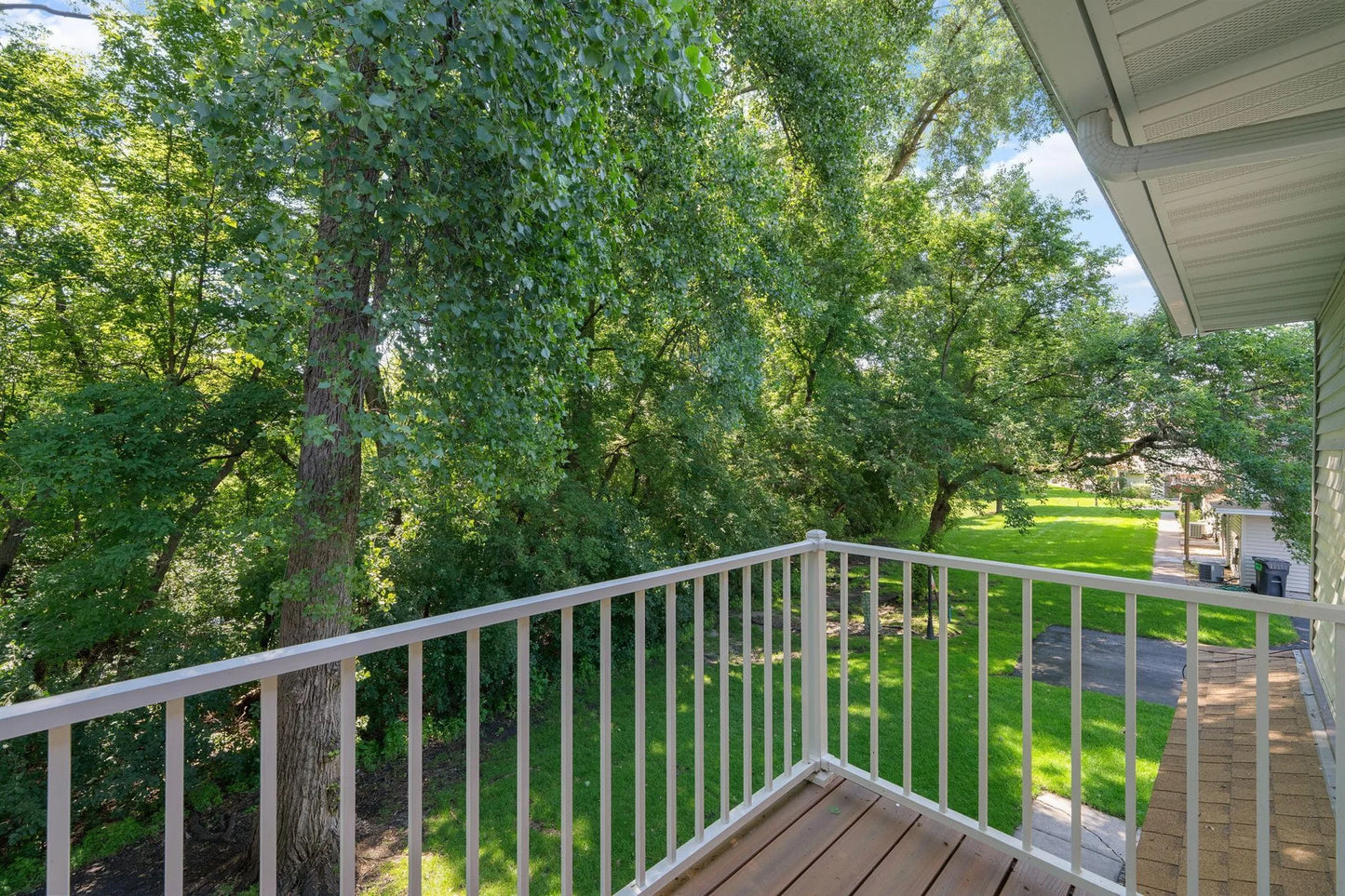 2531 Brookdale Lane, Brooklyn Park, MN 55444