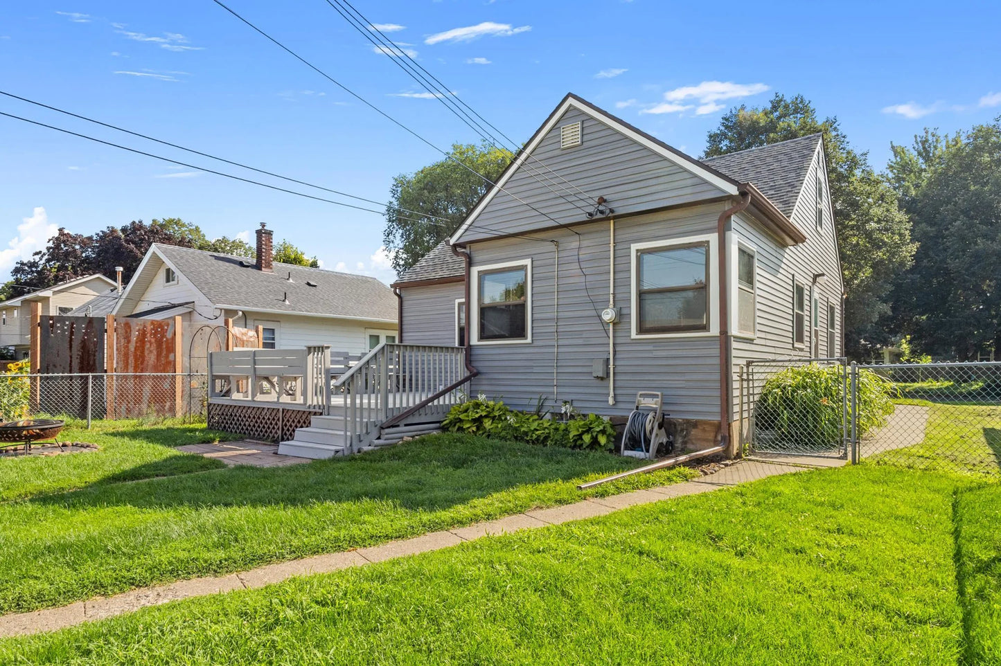 5748 35th Avenue, Minneapolis, MN 55417