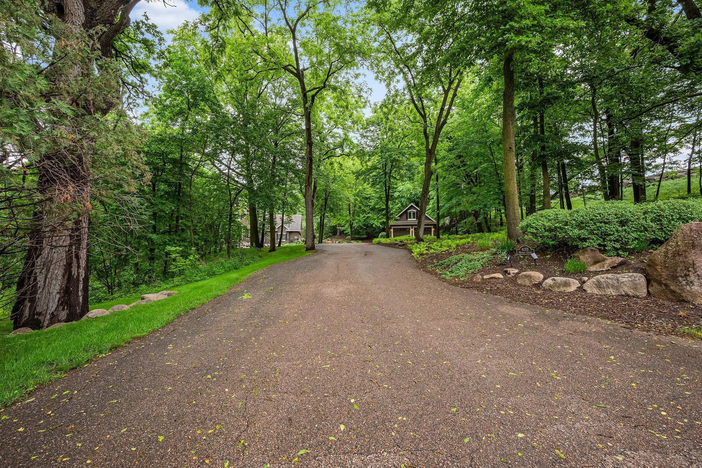 6155 Murray Court, Shorewood, MN 55331