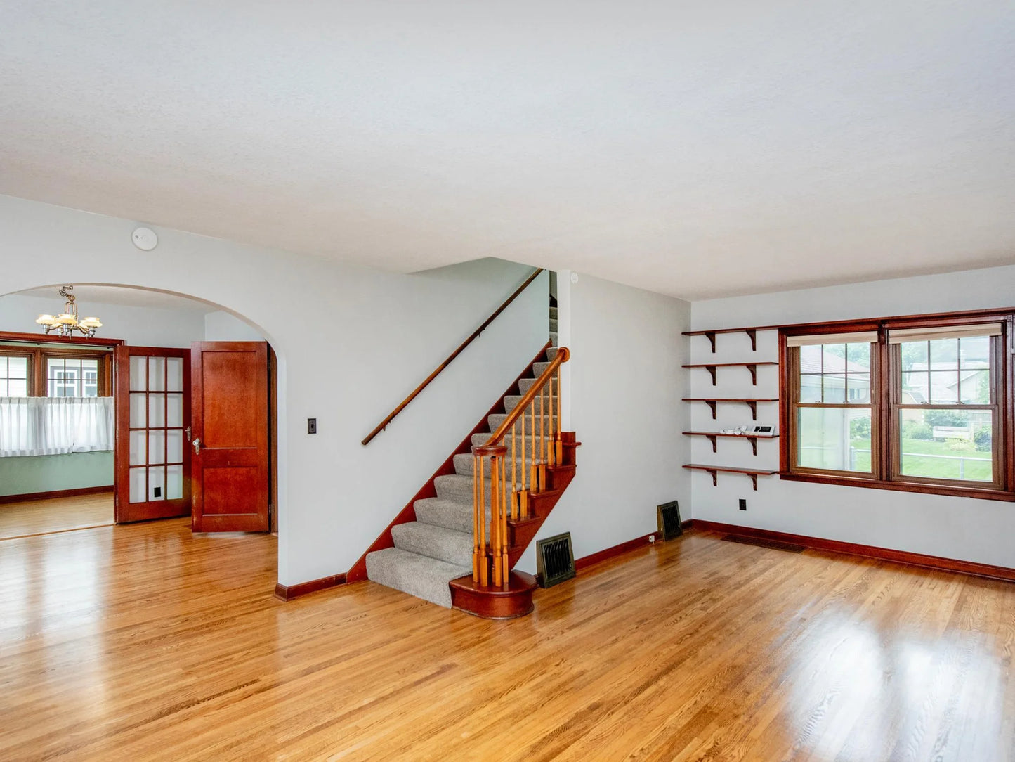 515 5th Street, Hastings, MN 55033