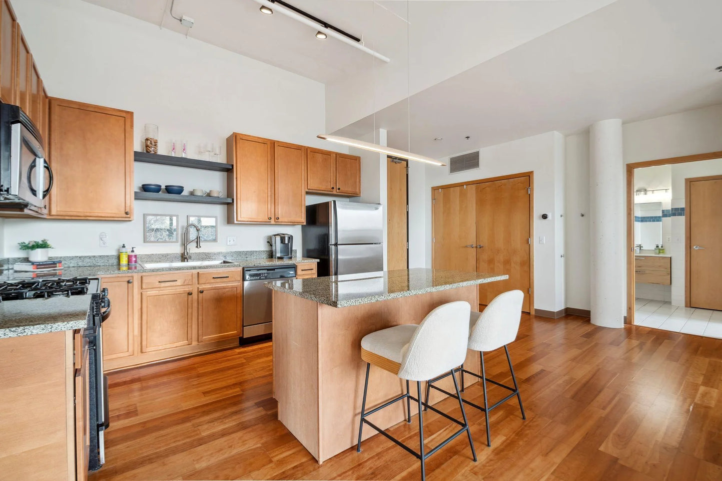 1701 Madison Street, Minneapolis, MN 55413