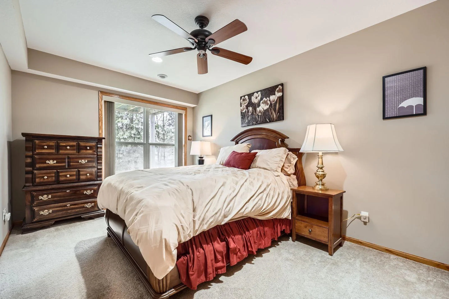 341 Campfire Curve, Chaska, MN 55318