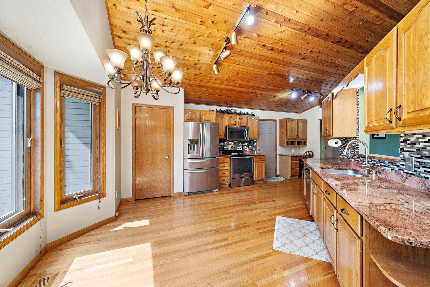 20604 Jasmine Path, Lakeville, MN 55044
