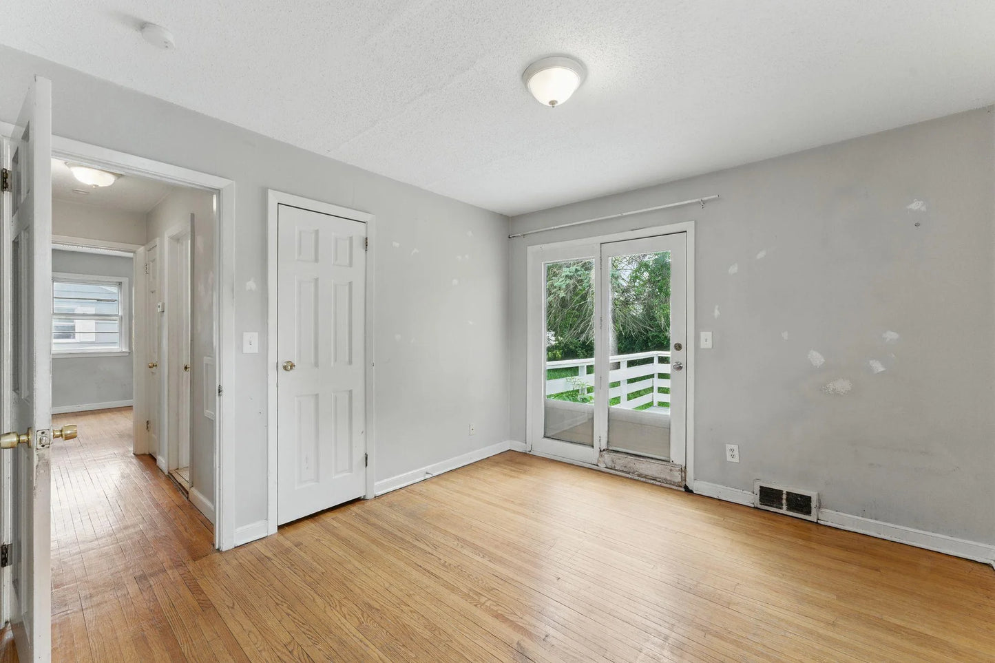 5715 Emerson Avenue, Brooklyn Center, MN 55430