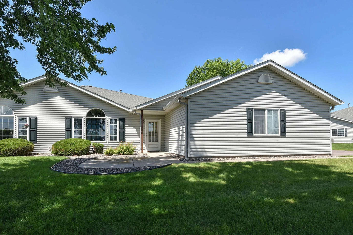 11023 57th Street, Albertville, MN 55301