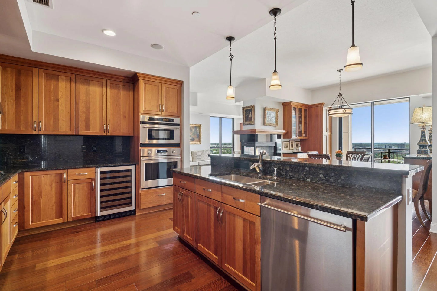 100 3rd Avenue, Minneapolis, MN 55401