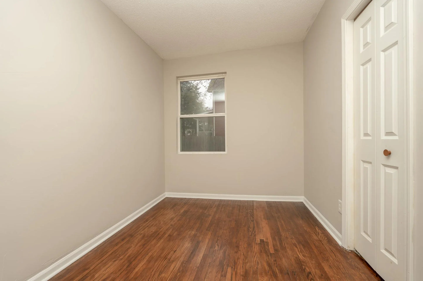 2504 Humboldt Avenue, Minneapolis, MN 55411