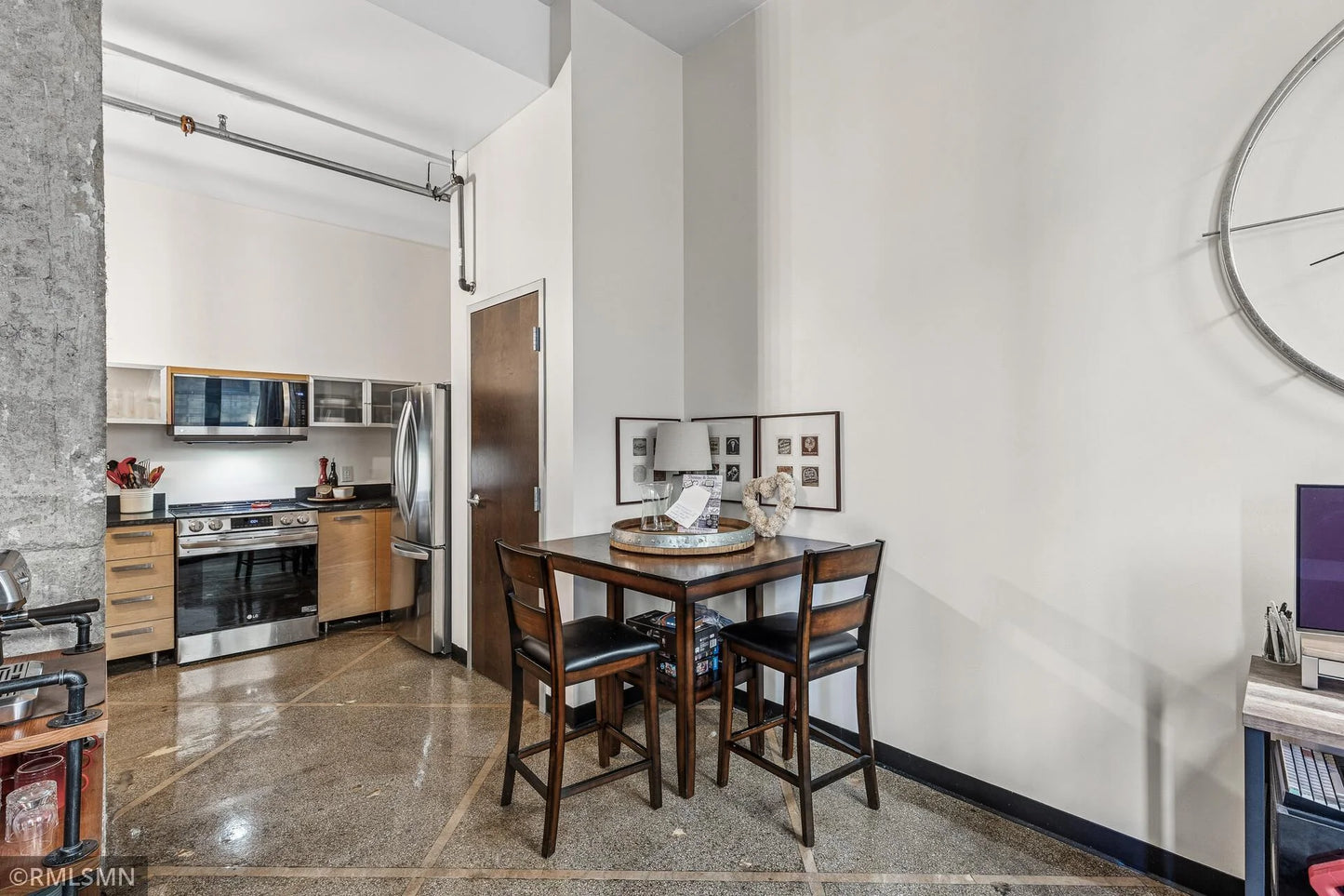 350 Saint Peter Street, Saint Paul, MN 55102