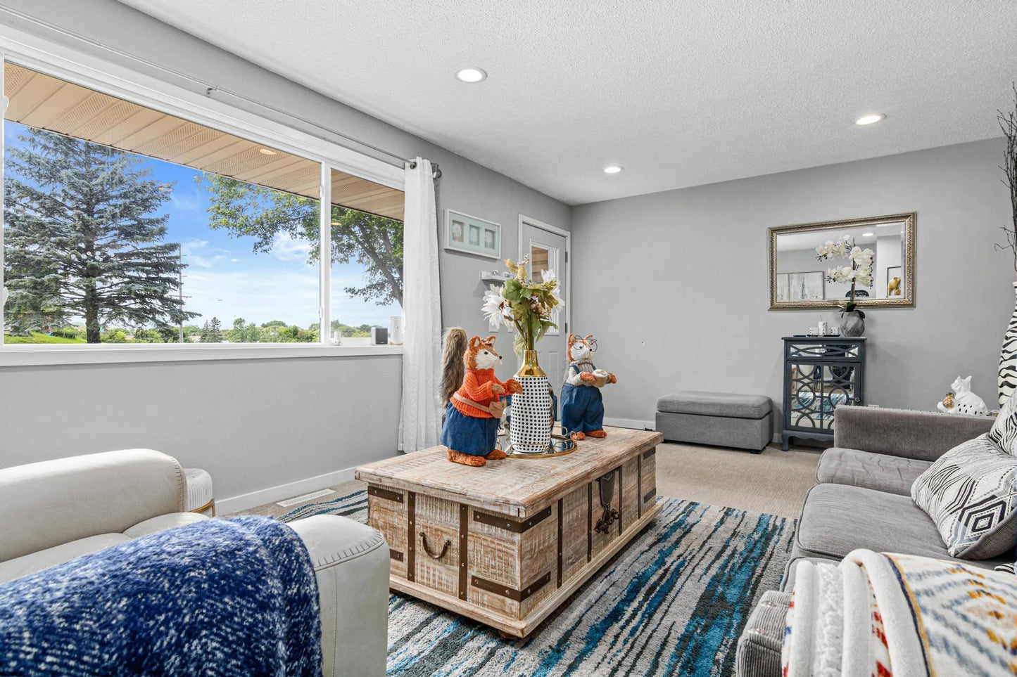 2200 Horizon Road, Burnsville, MN 55337