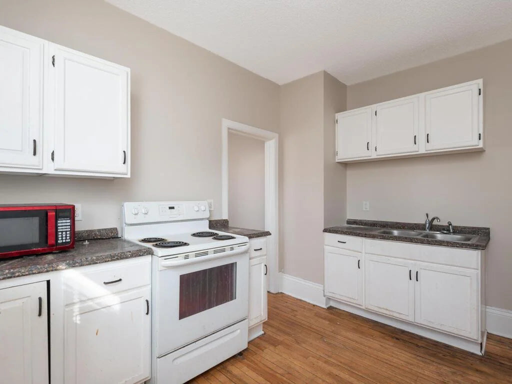 2100 Dupont Avenue, Minneapolis, MN 55411