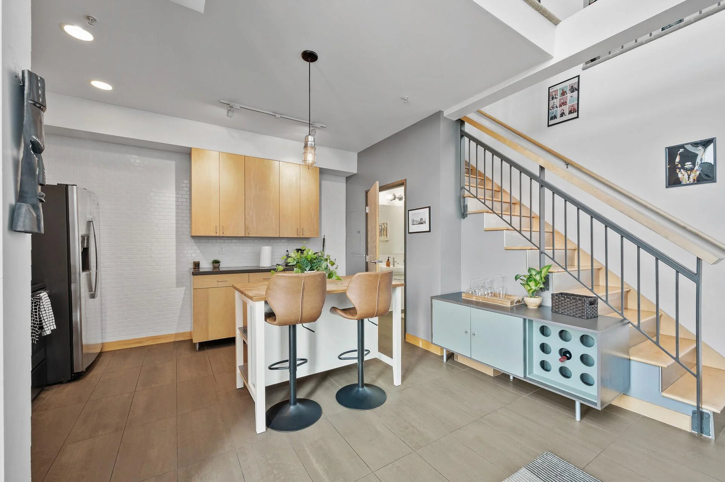 10 26th Street, Minneapolis, MN 55404